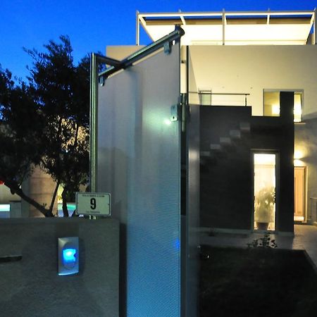 콰르투 산텔레나 Art House Quartu - Margine Rosso B&B 외부 사진