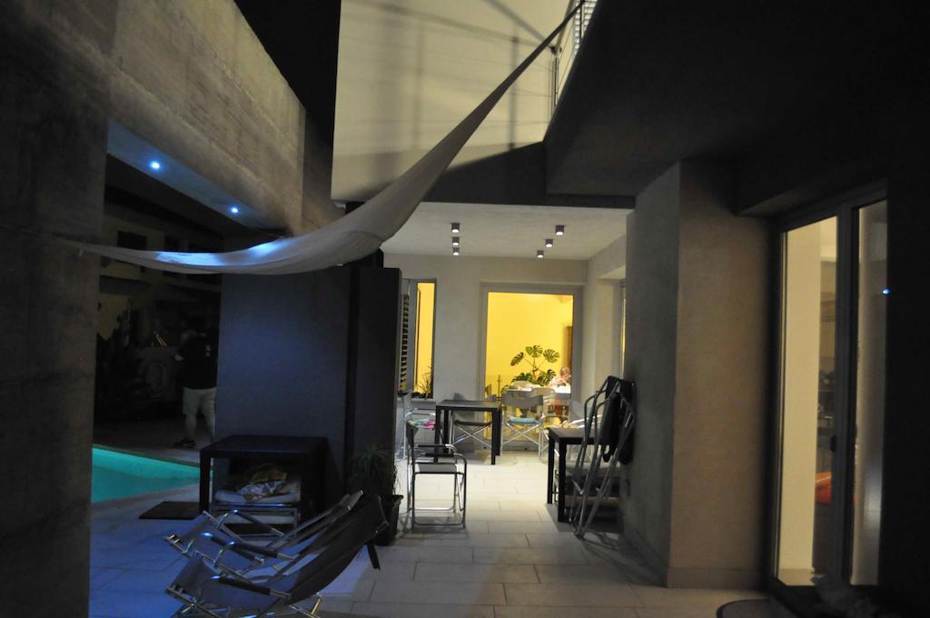 콰르투 산텔레나 Art House Quartu - Margine Rosso B&B 외부 사진